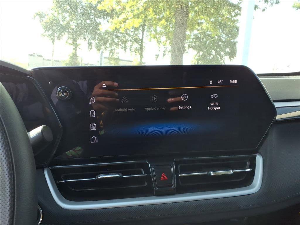 used 2025 Chevrolet TrailBlazer car, priced at $27,990