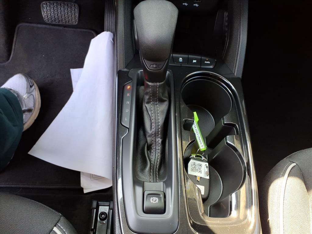 used 2025 Chevrolet TrailBlazer car, priced at $27,990