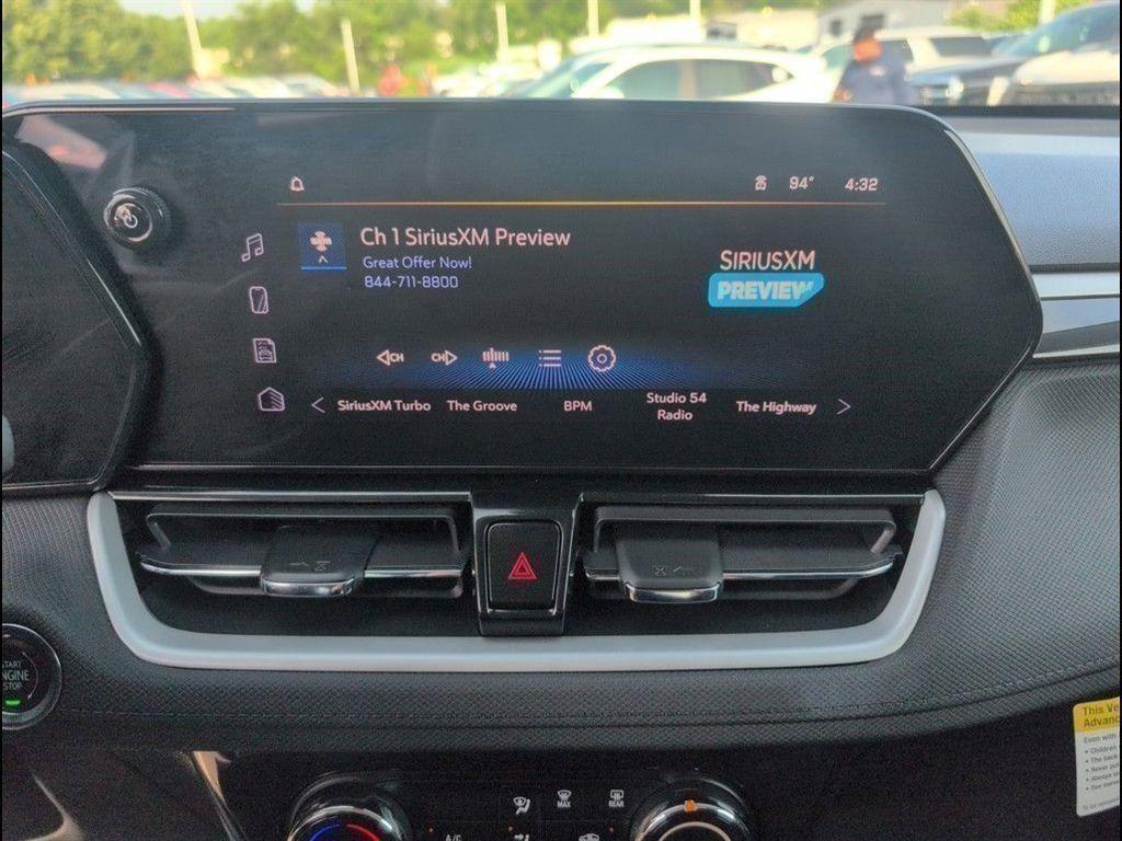 used 2025 Chevrolet TrailBlazer car, priced at $27,990