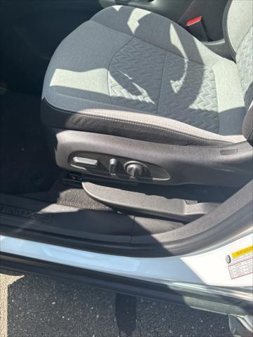 used 2022 Chevrolet Equinox car, priced at $19,990