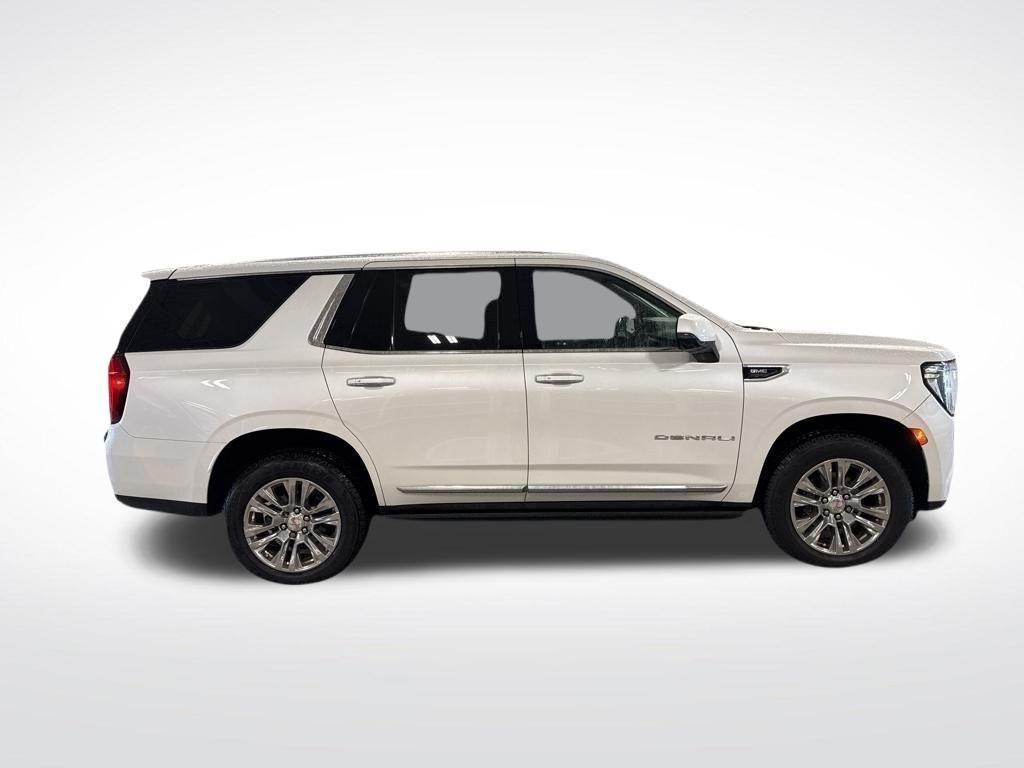 used 2022 GMC Yukon car, priced at $52,490