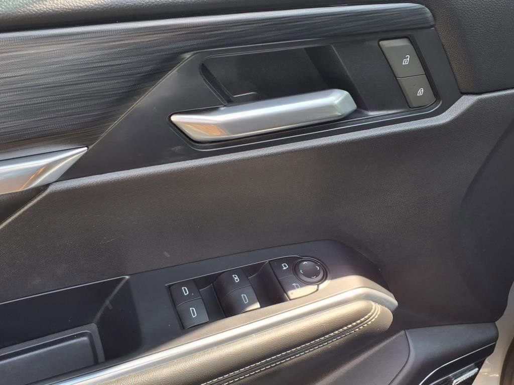 used 2025 GMC Acadia car, priced at $42,990