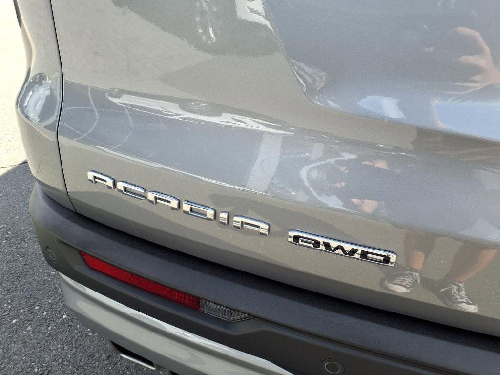 used 2025 GMC Acadia car, priced at $42,990