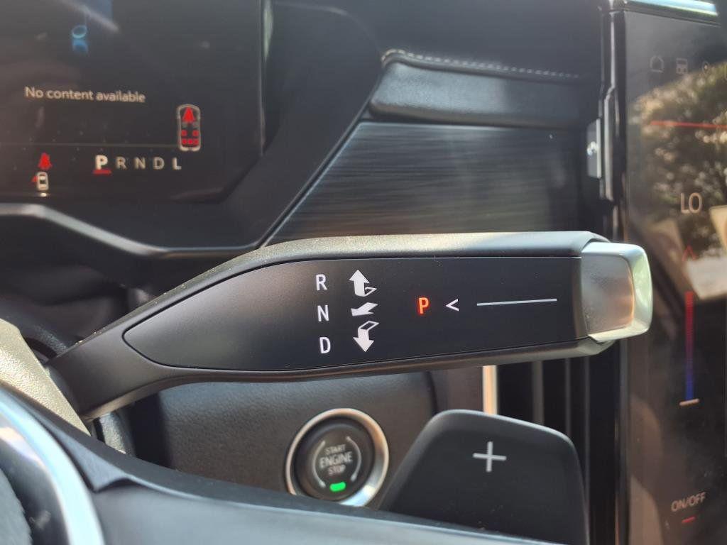 used 2025 GMC Acadia car, priced at $42,990