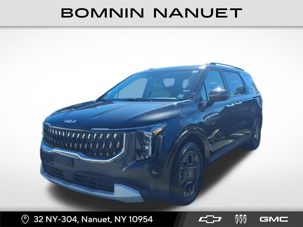 used 2025 Kia Carnival Hybrid car, priced at $38,490