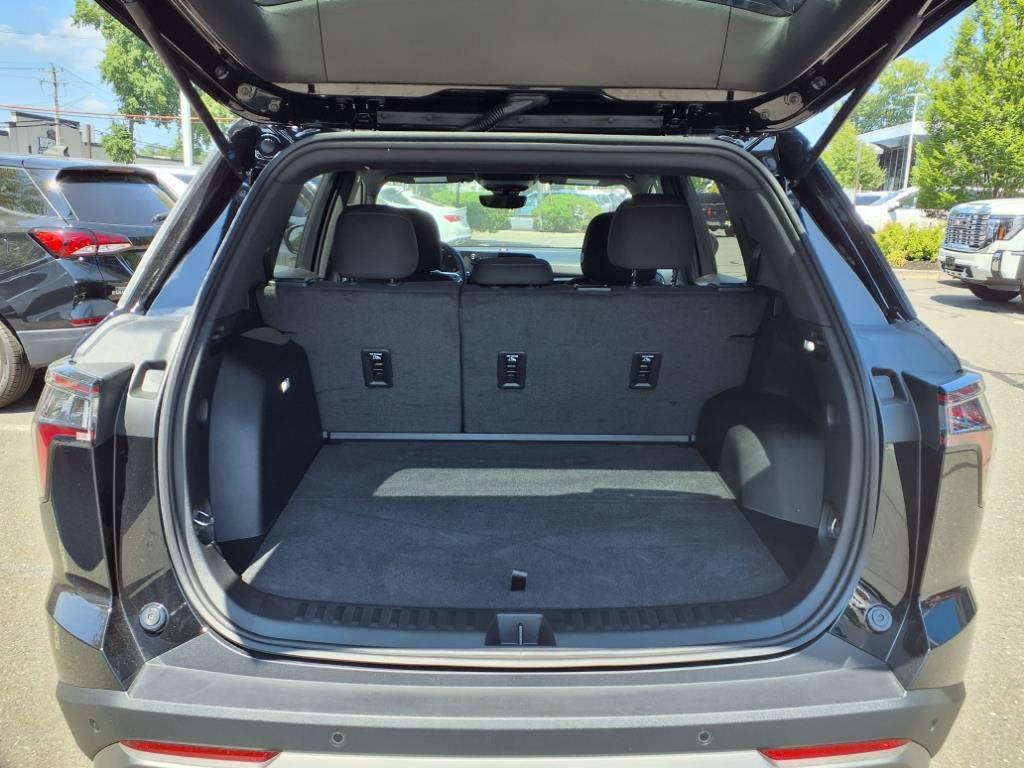 used 2025 Chevrolet Equinox car, priced at $31,685
