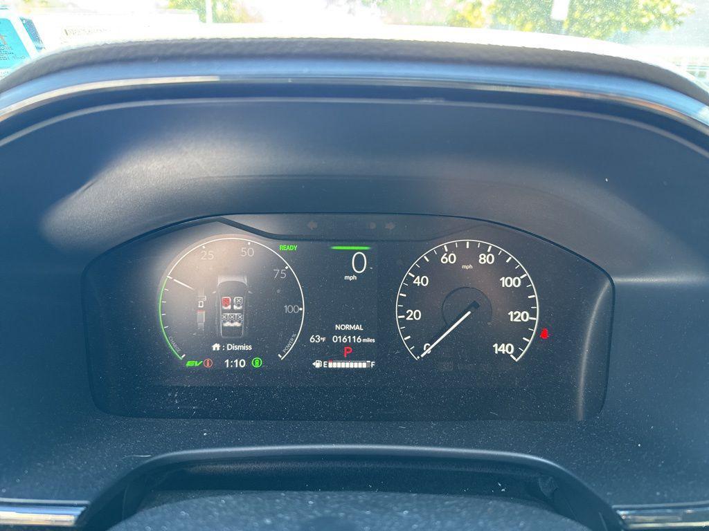 used 2025 Honda CR-V Hybrid car, priced at $36,990