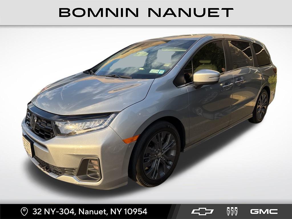 used 2025 Honda Odyssey car, priced at $42,990