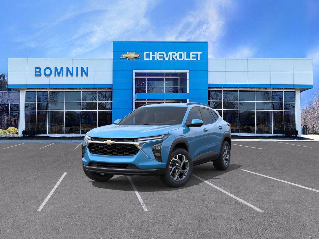 new 2025 Chevrolet Trax car, priced at $22,390