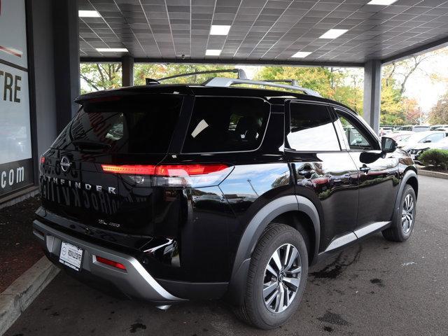 new 2024 Nissan Pathfinder car, priced at $47,310