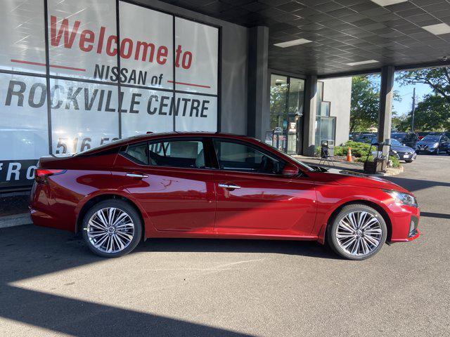 new 2025 Nissan Altima car, priced at $37,605