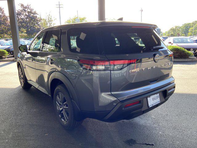 new 2024 Nissan Pathfinder car, priced at $40,830