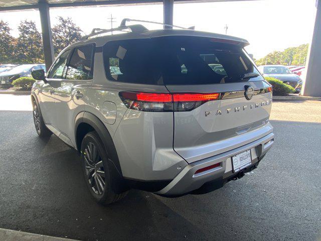 new 2024 Nissan Pathfinder car, priced at $50,300