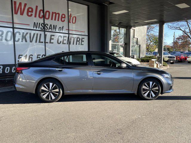 used 2021 Nissan Altima car