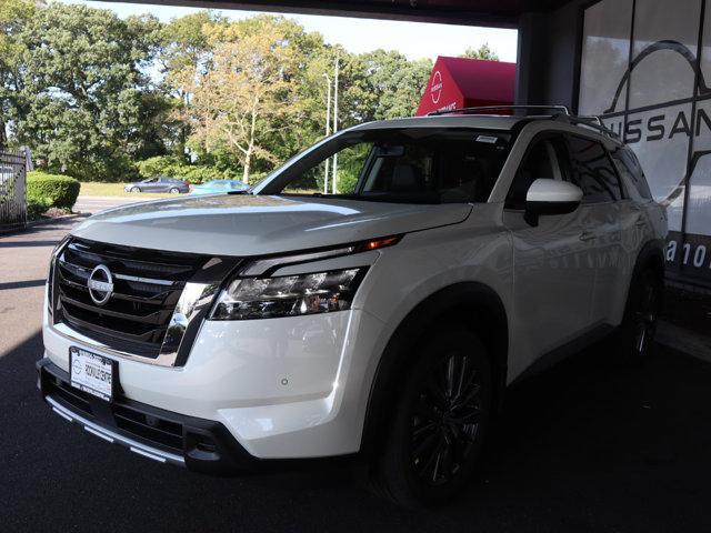 new 2024 Nissan Pathfinder car, priced at $50,815