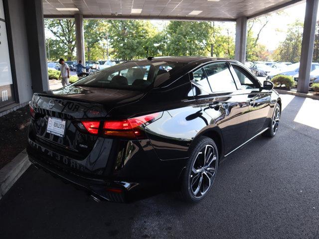 new 2025 Nissan Altima car, priced at $35,265