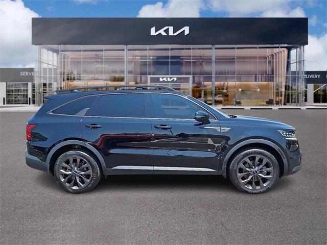 used 2023 Kia Sorento car, priced at $34,242