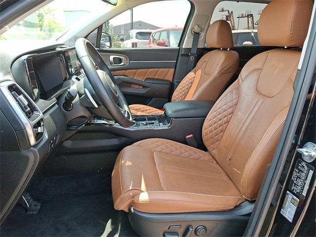 used 2023 Kia Sorento car, priced at $34,242