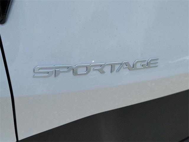 new 2025 Kia Sportage car, priced at $33,035