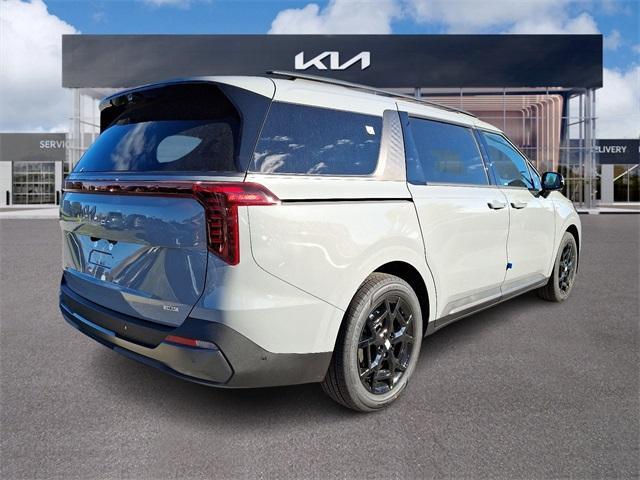 new 2025 Kia Carnival car, priced at $55,020