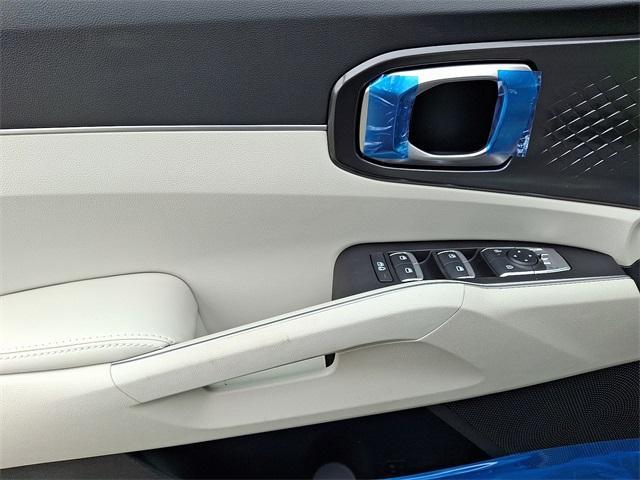 new 2025 Kia Sorento car, priced at $38,710