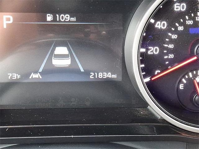 used 2023 Kia Carnival car, priced at $33,927