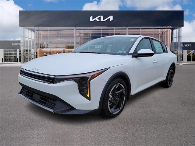 new 2025 Kia K4 car, priced at $25,715