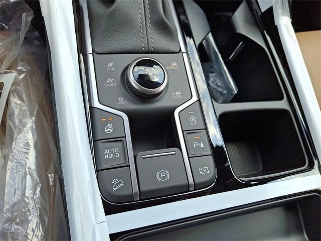 new 2025 Kia Sorento car, priced at $48,850