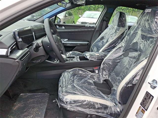 new 2025 Kia K5 car, priced at $31,765