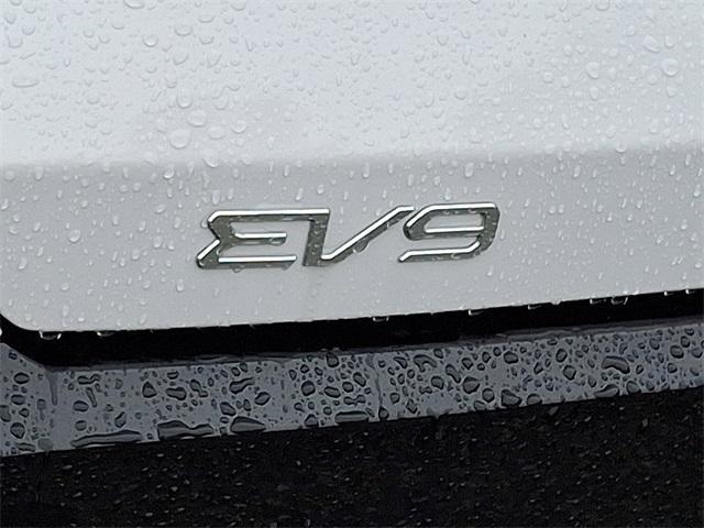new 2026 Kia EV9 car, priced at $77,265