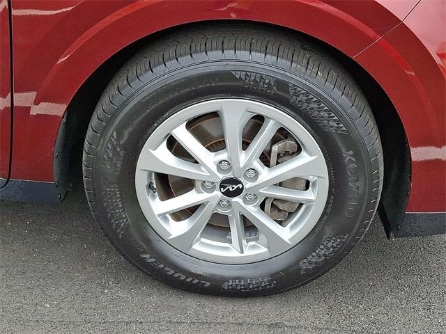 used 2024 Kia Carnival car, priced at $34,988