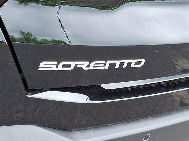 new 2025 Kia Sorento car, priced at $38,665