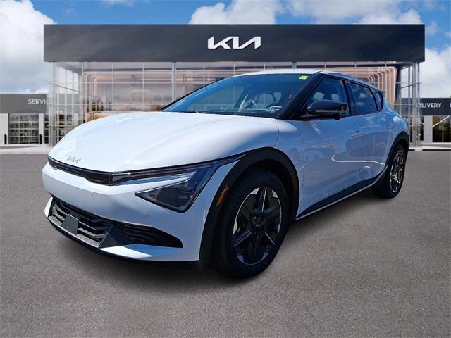 new 2025 Kia EV6 car, priced at $54,610