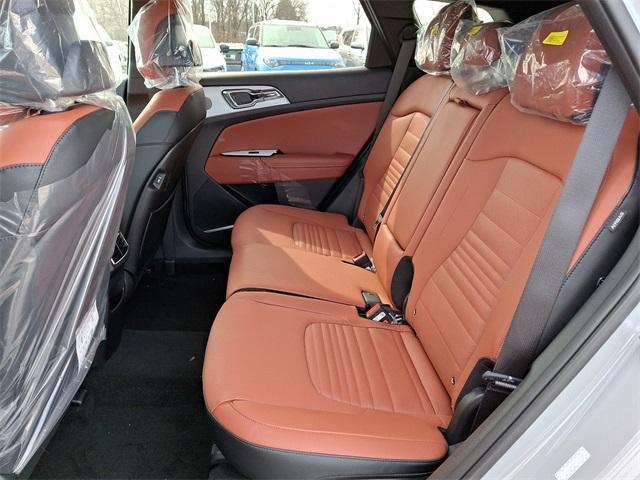 new 2025 Kia Sportage car, priced at $36,780