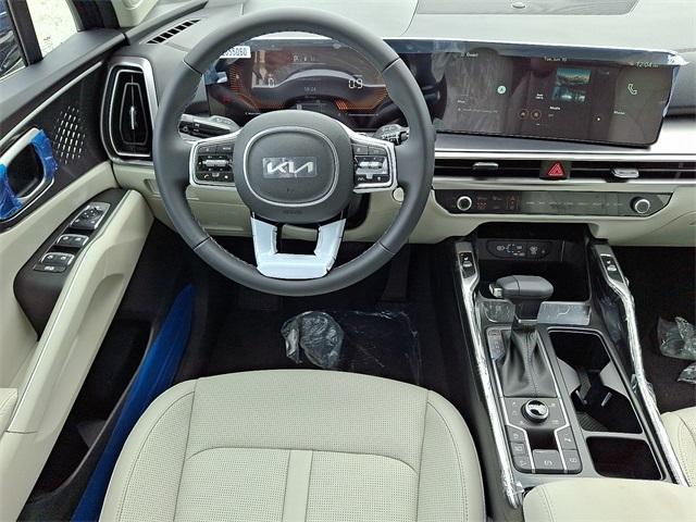 new 2025 Kia Sorento car, priced at $39,205