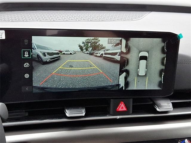 new 2025 Kia Carnival Hybrid car, priced at $50,630