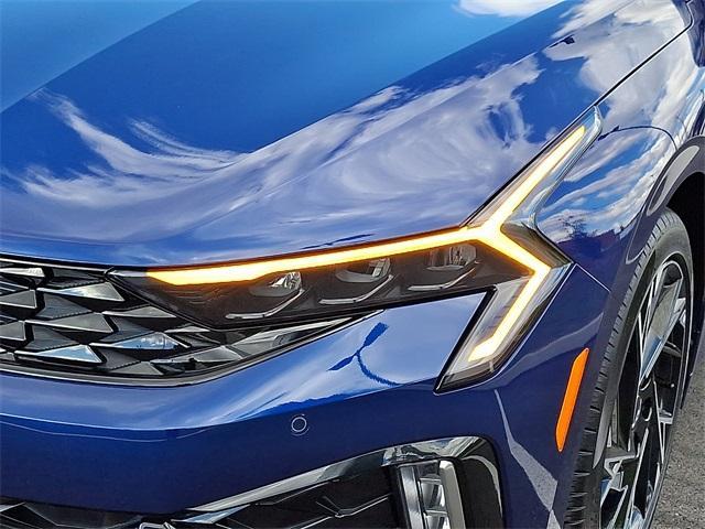 used 2025 Kia K5 car, priced at $26,999