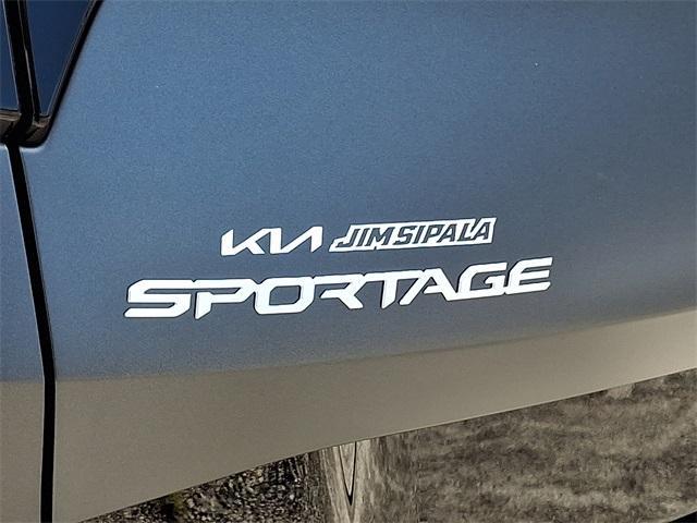 new 2025 Kia Sportage Hybrid car, priced at $39,955