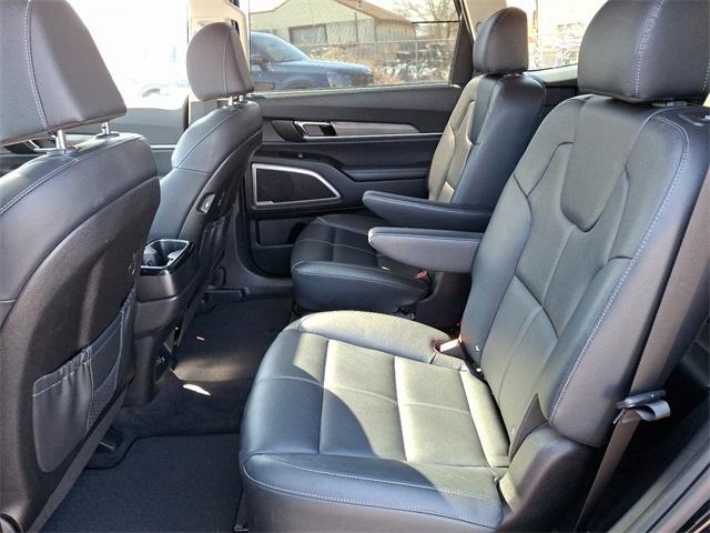 used 2022 Kia Telluride car, priced at $33,318