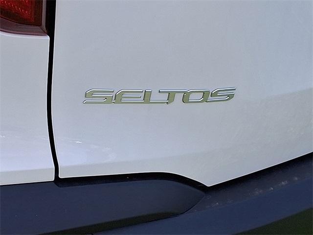 new 2025 Kia Seltos car, priced at $26,670