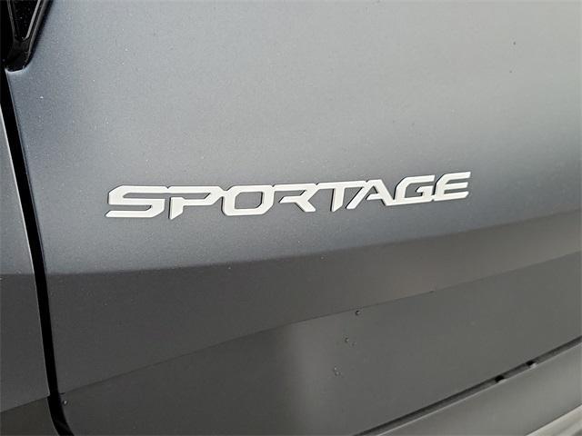 new 2024 Kia Sportage Plug-In Hybrid car, priced at $46,085
