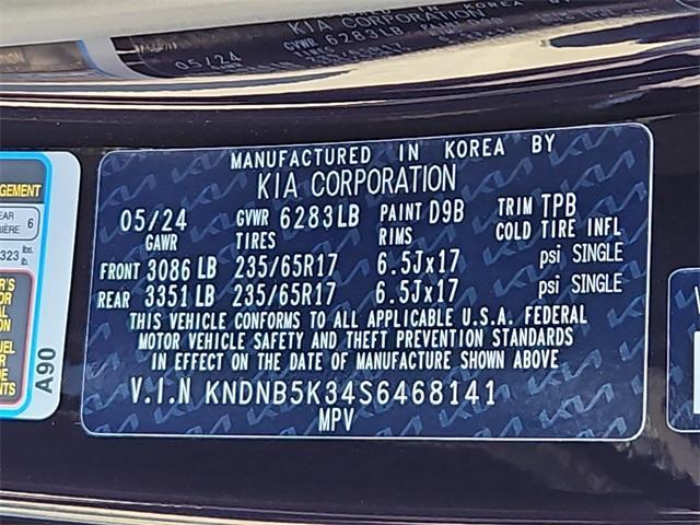 new 2025 Kia Carnival car, priced at $40,235