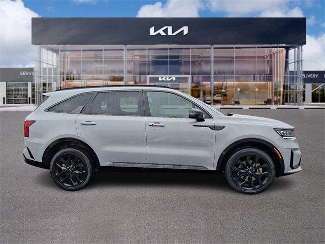used 2023 Kia Sorento car, priced at $33,844