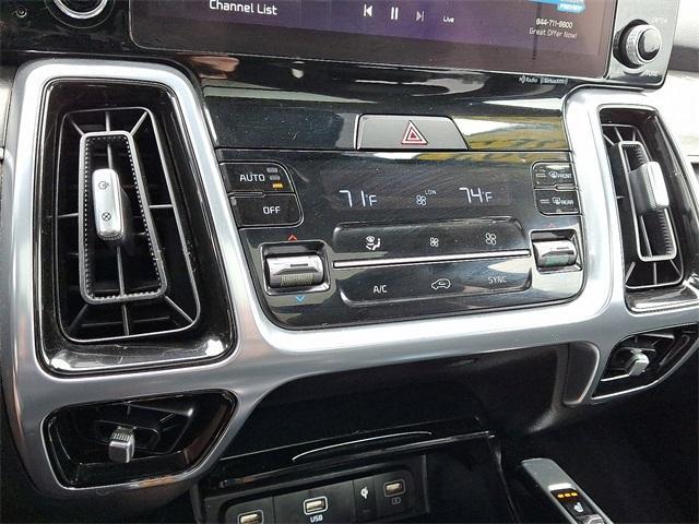 used 2023 Kia Sorento car, priced at $33,844