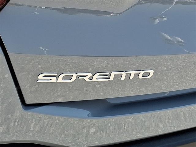 new 2025 Kia Sorento car, priced at $39,205