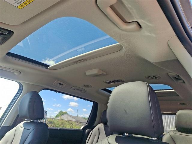 new 2026 Kia Carnival car, priced at $48,285