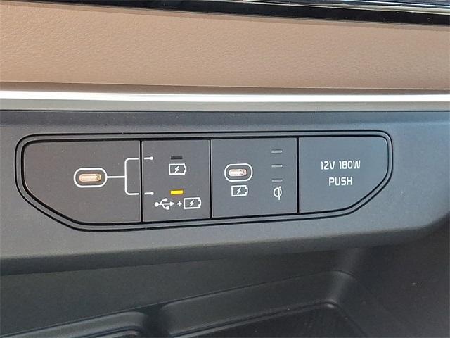 new 2026 Kia Carnival car, priced at $48,285