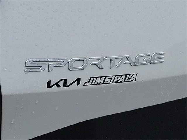 new 2024 Kia Sportage Hybrid car, priced at $32,570