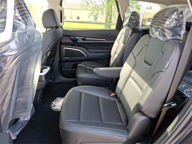 new 2025 Kia Telluride car, priced at $43,060