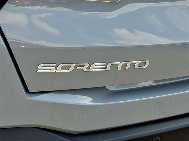 new 2025 Kia Sorento car, priced at $39,055